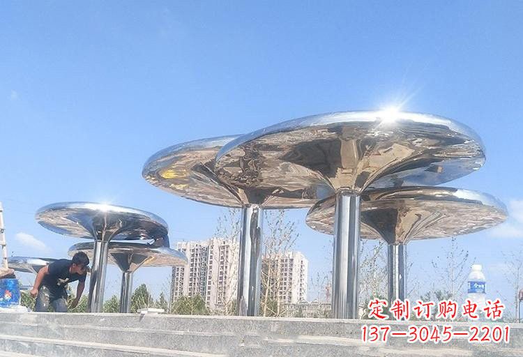 绵阳不锈钢广场凉亭雕塑——精美雕塑点缀美丽环境