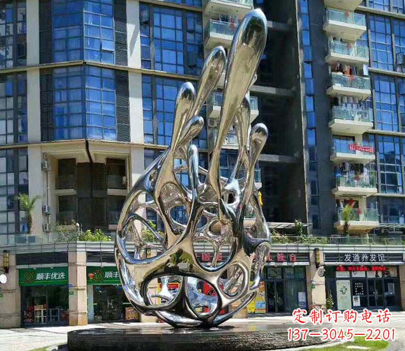 绵阳不锈钢火龙果雕塑集艺术与自然之美