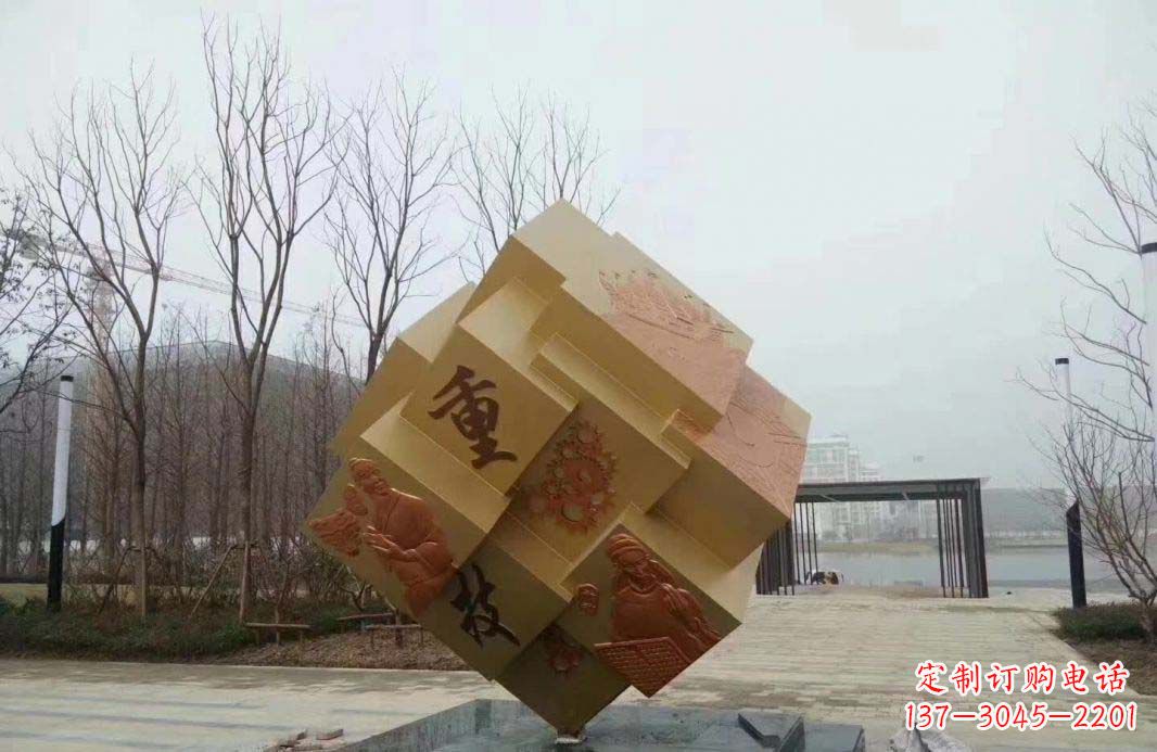 绵阳不锈钢魔方雕塑给景观增添丰富多彩