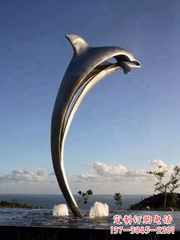 绵阳不锈钢海豚雕塑让游客流连忘返