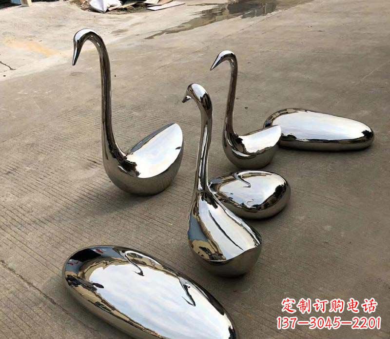 绵阳精美绝伦的鹅卵石雕塑