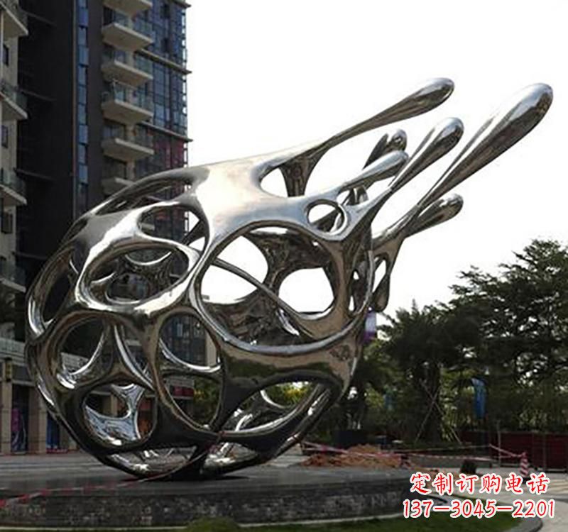 绵阳不锈钢镜面火龙果雕塑精致的艺术瑰宝