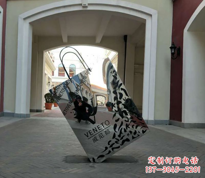 绵阳不锈钢镂空购物袋雕塑——艺术精美的装饰品