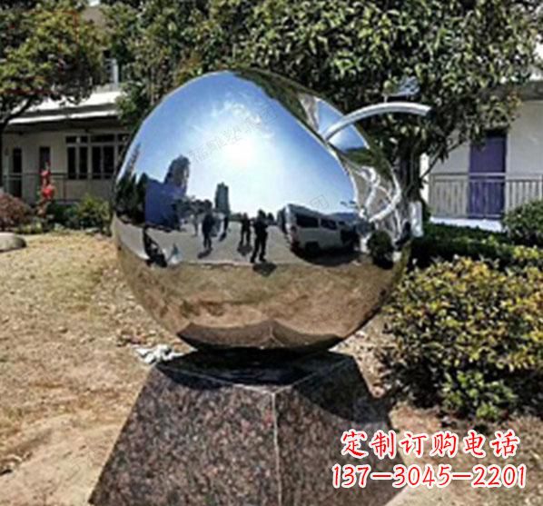 绵阳不锈钢蚂蚁滚苹果雕塑艺术与科技的完美结合