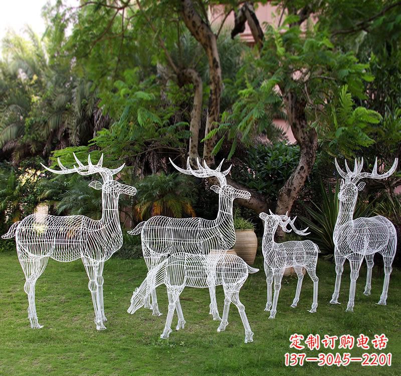 绵阳不锈钢梅花鹿雕塑美丽的象征