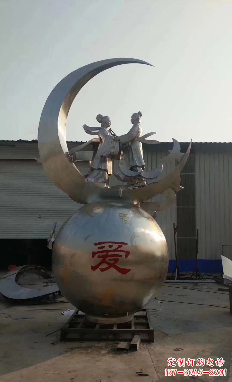 绵阳不锈钢牛郎织女雕塑传承爱情的象征