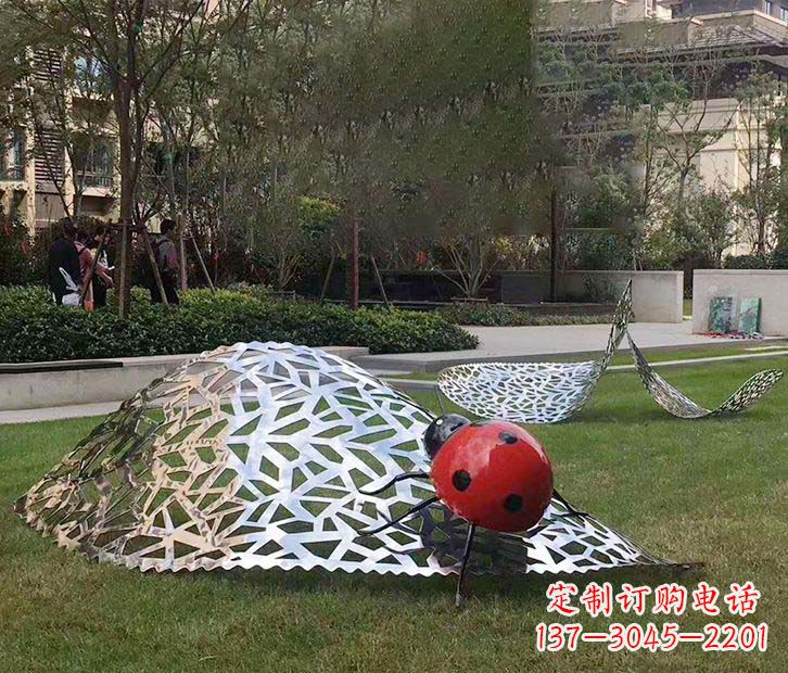 绵阳不锈钢瓢虫雕塑令人惊叹的艺术之美