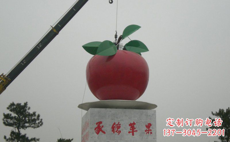 绵阳精致不锈钢苹果雕塑