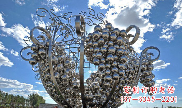 绵阳不锈钢葡萄雕塑精致美观、经久耐用