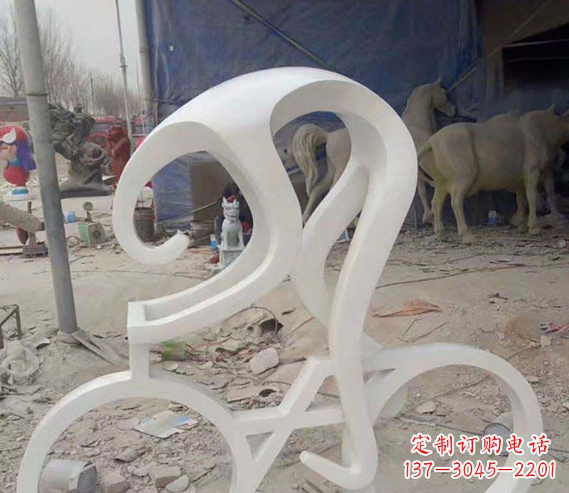 绵阳不锈钢自行车雕塑——景观的点缀