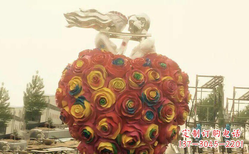 绵阳浪漫之美——不锈钢情侣结婚雕塑