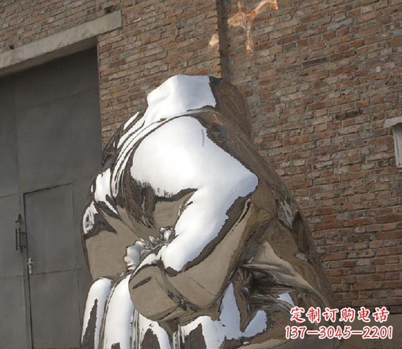 绵阳不锈钢拳头雕塑
