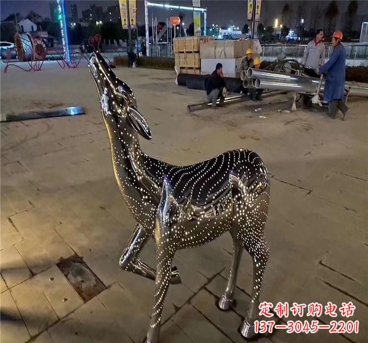 绵阳时尚优雅的不锈钢小鹿雕塑