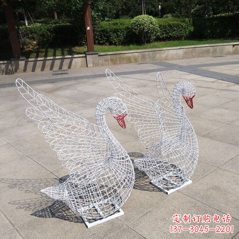 绵阳不锈钢网格展翅天鹅雕塑