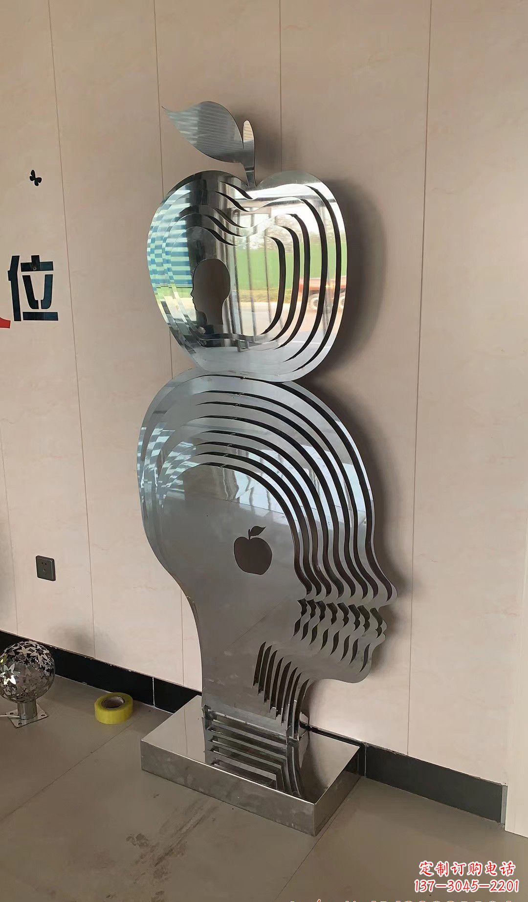 绵阳精美不锈钢苹果雕塑