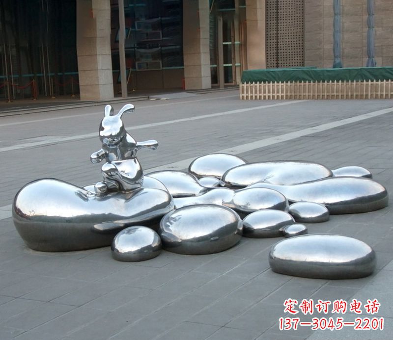 绵阳不锈钢兔子雕塑饱含艺术美感的艺术品