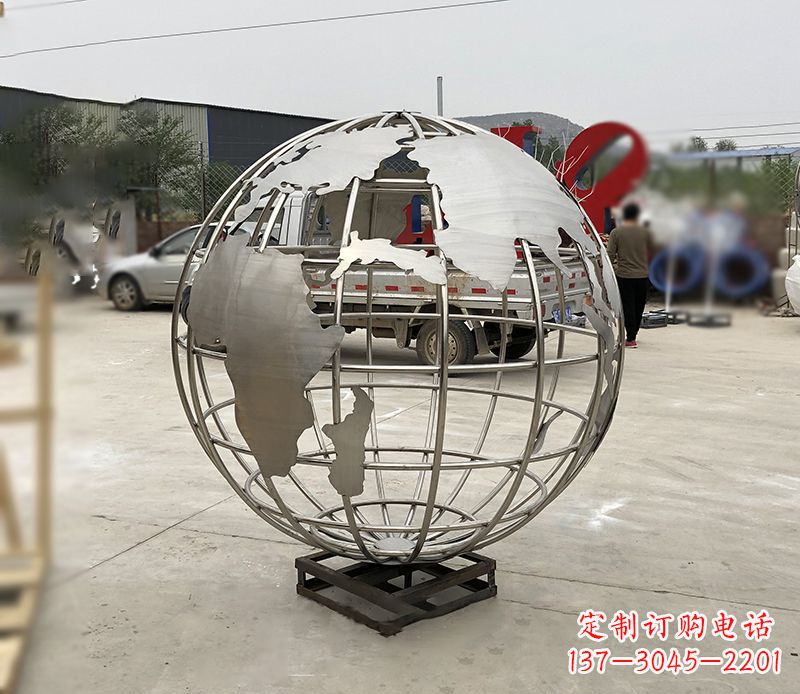 绵阳不锈钢校园地球仪雕塑见证地球美景