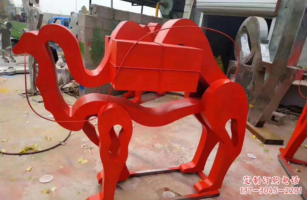 绵阳不锈钢艺术骆驼雕塑——雕塑精美的艺术之作