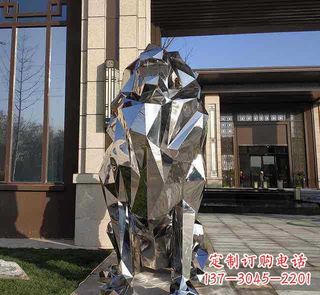 绵阳不锈钢狮子雕塑给园林带来神秘与力量
