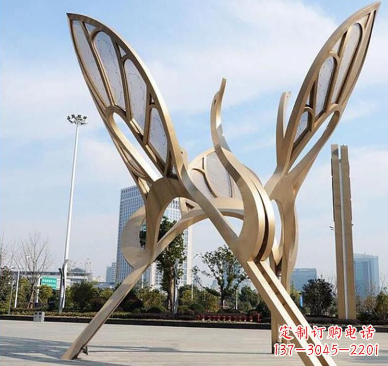 绵阳不锈钢园林仙鹤雕塑传承传统艺术精髓
