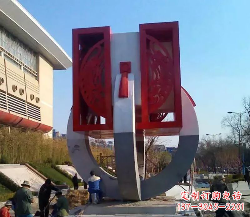 绵阳不锈钢圆环雕塑象征着永恒的美