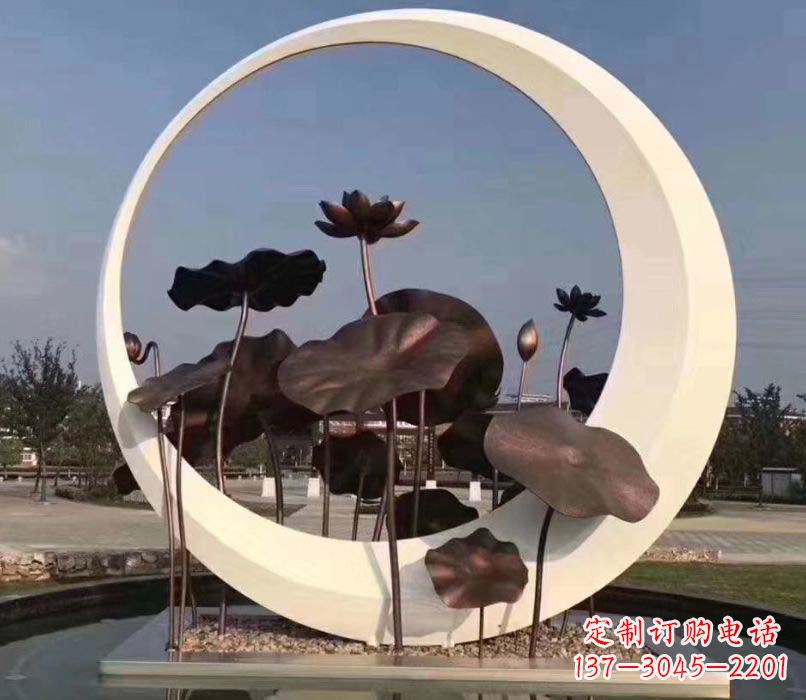 绵阳环绕荷香不锈钢圆环雕塑