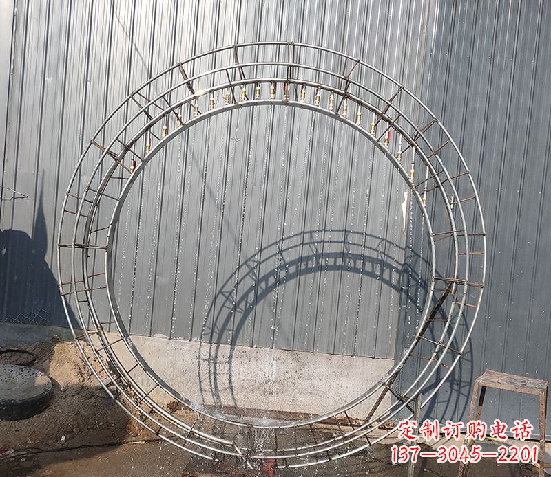 绵阳圆环的美——不锈钢景观雕塑
