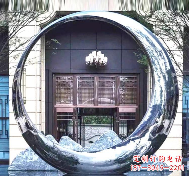 绵阳精美的不锈钢圆环雕塑