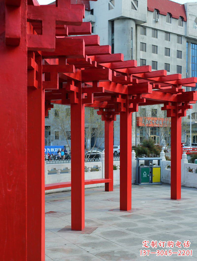 绵阳长廊雕塑描绘城市景观的艺术作品