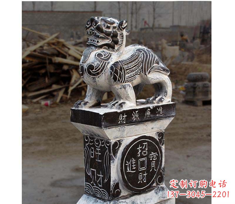 绵阳门墩雕塑财源广进的象征