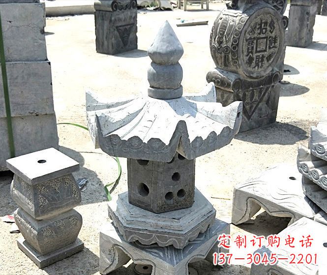 绵阳美丽的草坪大理石雕塑石灯