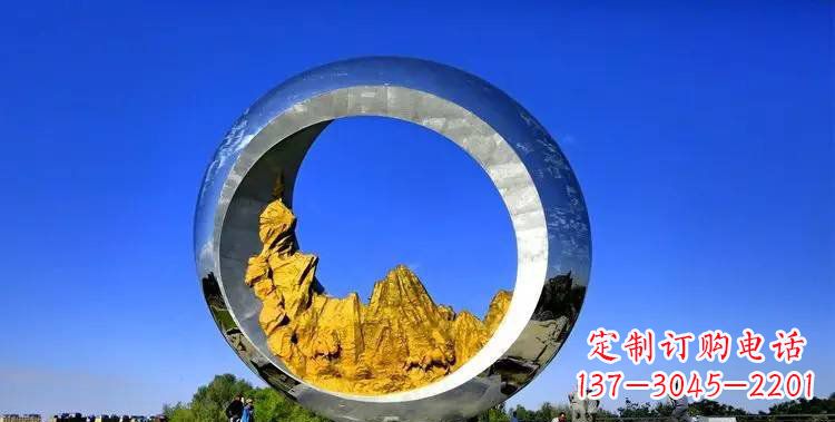 绵阳月亮雕塑——城市的美丽装饰