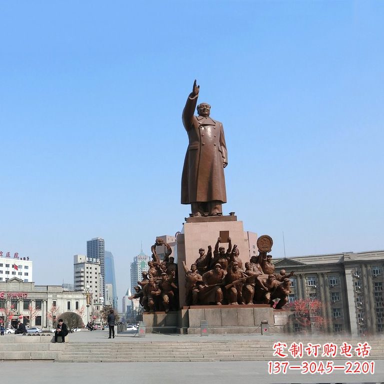 绵阳毛主席雕塑缅怀伟大领袖的艺术佳作