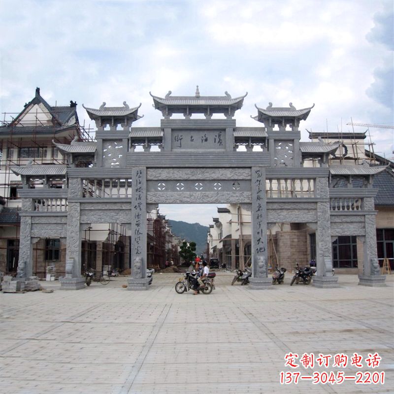 绵阳五门石雕牌坊传承中国古典雕塑文化