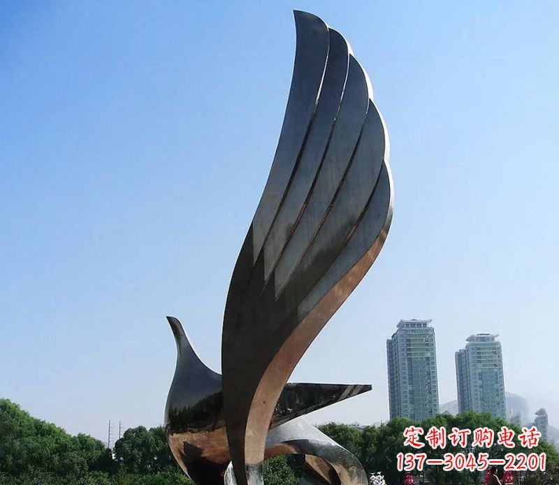 绵阳不锈钢翅膀雕塑象征着自由的美