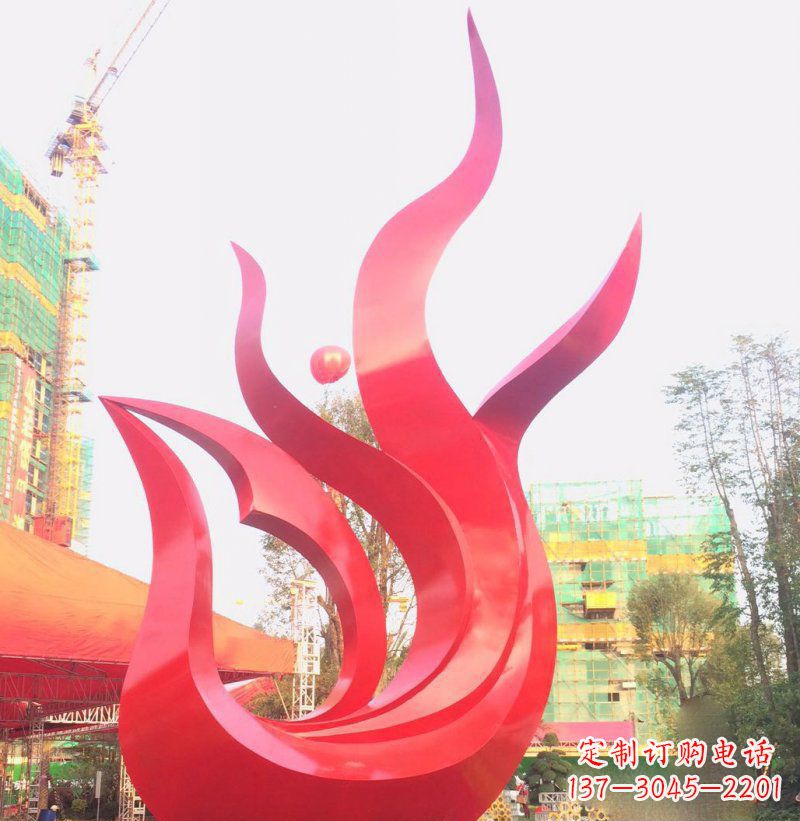 绵阳凤凰雕塑一座传承着历史文化的艺术品