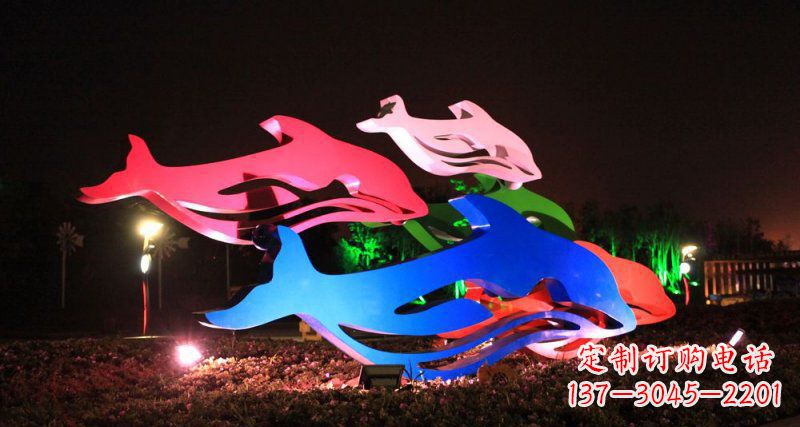 绵阳海豚雕塑传承海洋文化