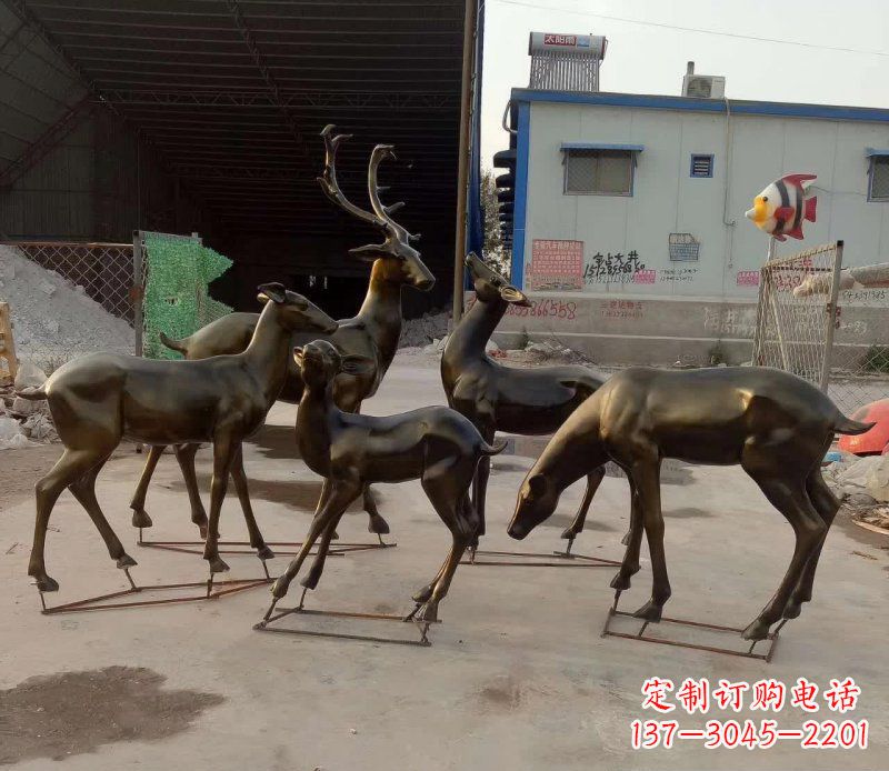 绵阳抽象鹿群铜雕