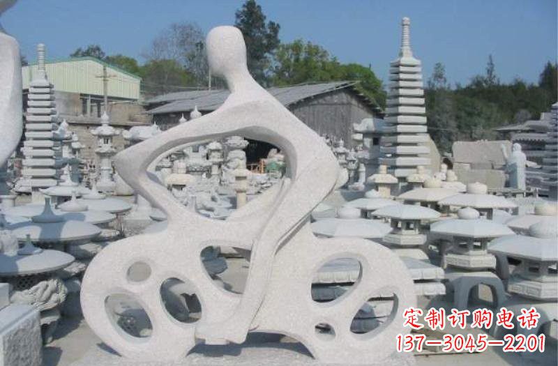 绵阳骑手的精神一座摩托雕塑