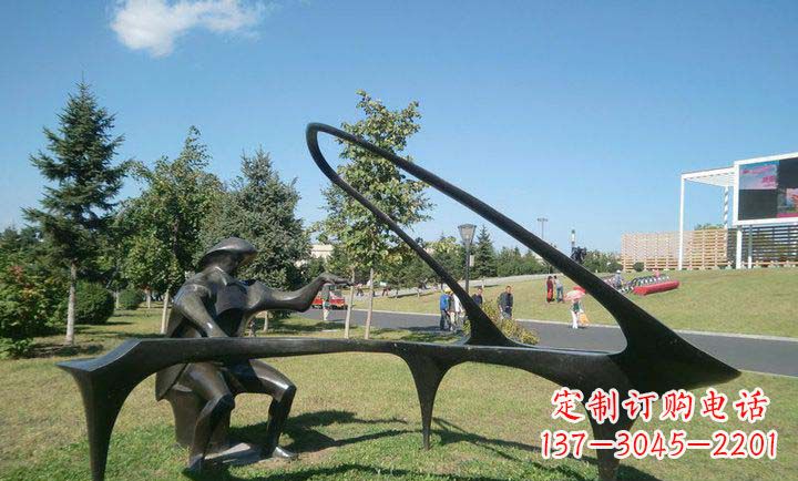 绵阳抽象人物弹钢琴铜雕