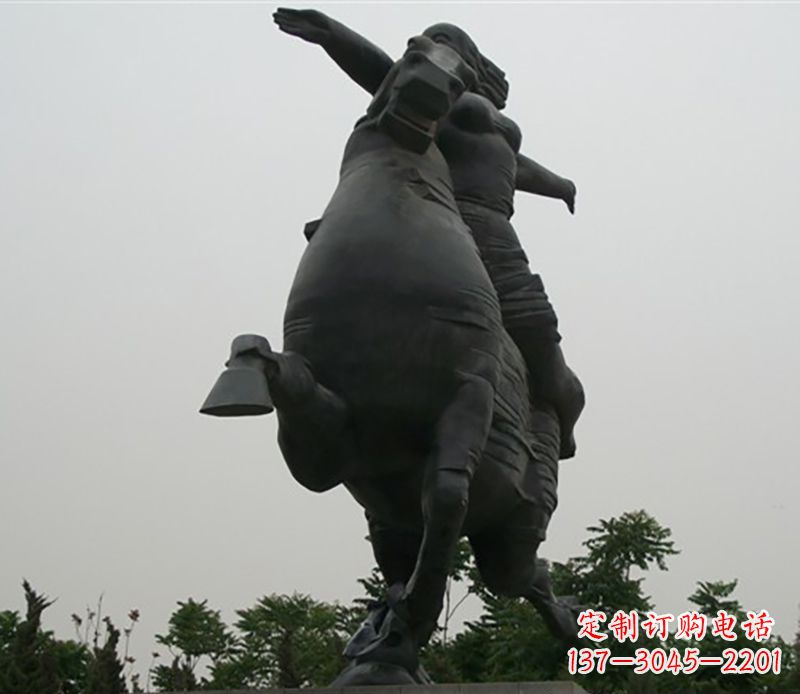 绵阳骑马雕塑跨越时空的传奇