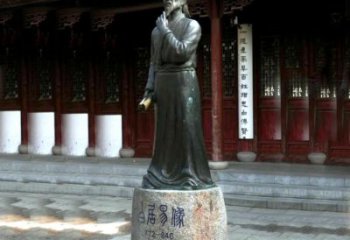 绵阳白居易铜雕像向著名诗人致敬