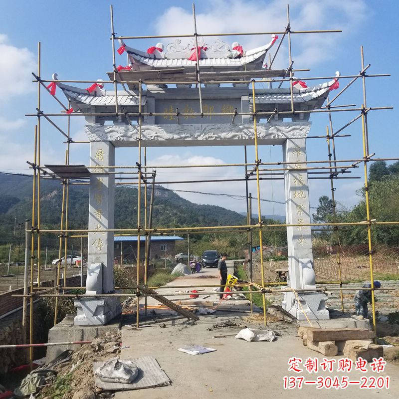 绵阳村庄石牌坊雕塑传承民间文化