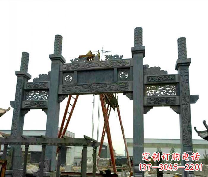 绵阳村庄牌坊雕塑传承历史文化