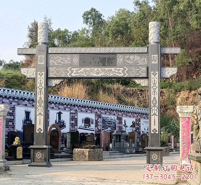 绵阳古村牌坊雕塑精湛技艺的经典之作