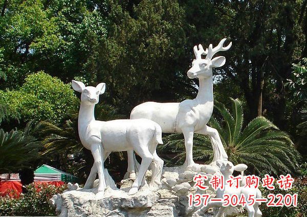 绵阳雕塑艺术——大理石公园小鹿石雕