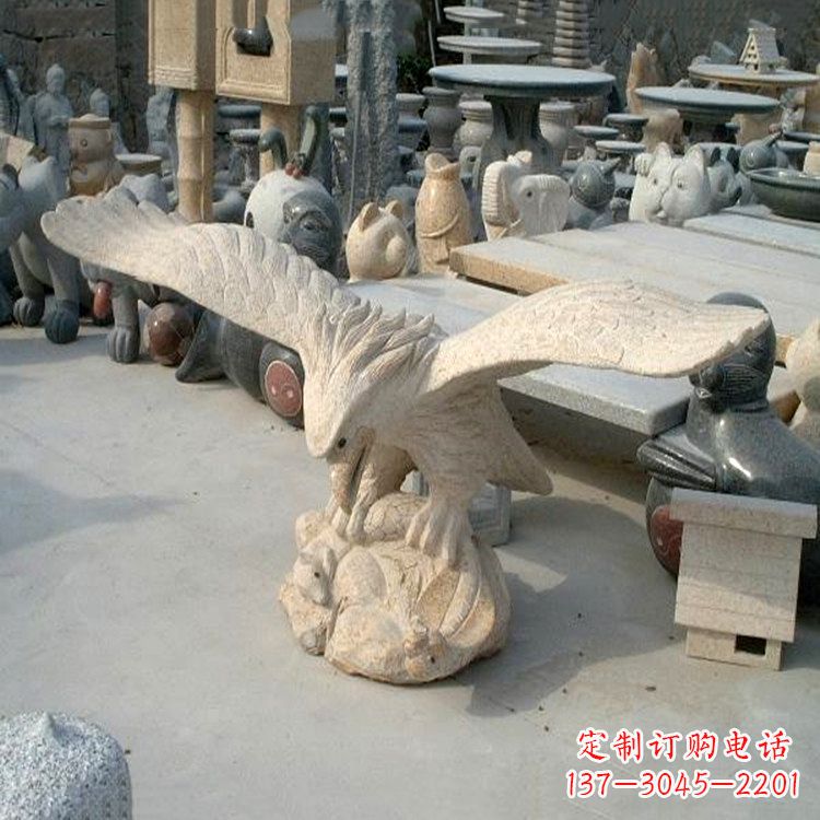 绵阳古朴高贵的老鹰大理石雕塑