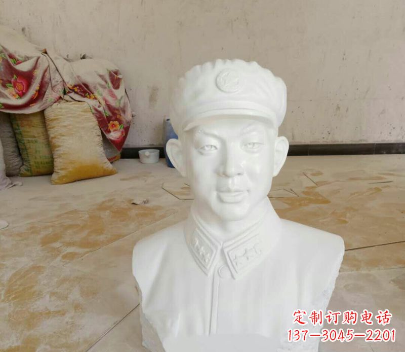 绵阳中领雕塑精美雷锋雕塑