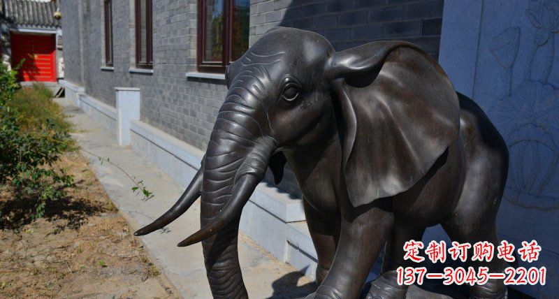 绵阳优雅大象铜雕