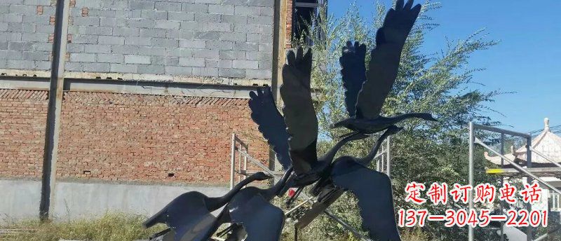 绵阳精美玻璃钢大雁雕塑